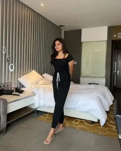 Call Girls Baharampur Cash On Delivery