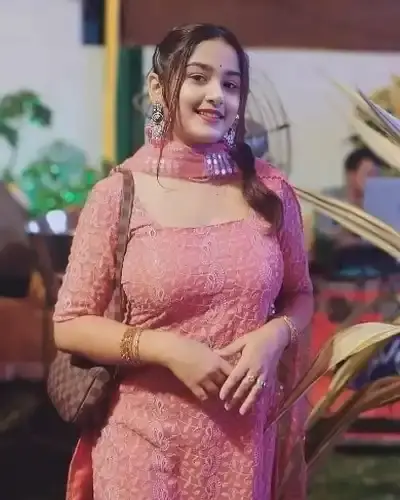 Call Girls Baharampur Cash On Delivery